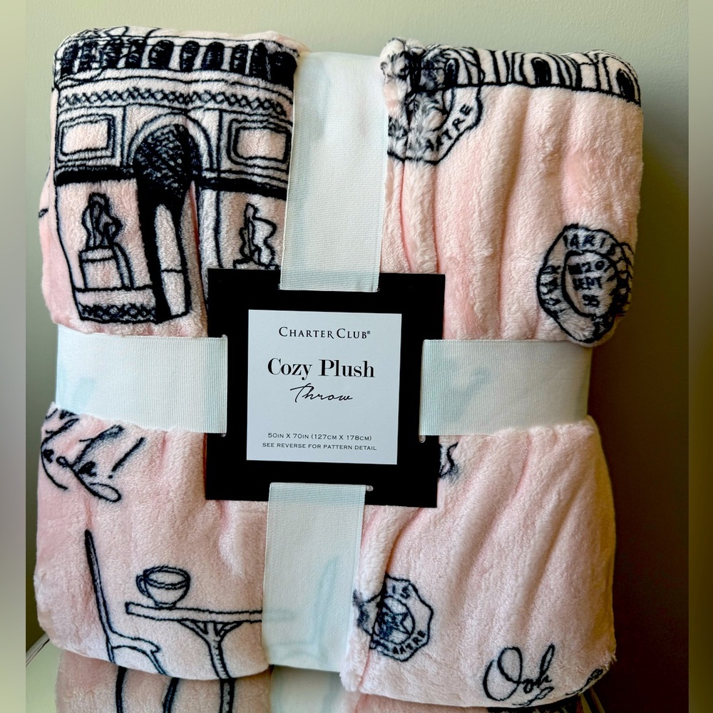 NWT Charter Club Cozy Plush Throw. In this Paris inspired design.